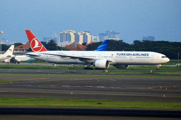 Quels sont les meilleurs conseils pour une randonnée dans les montagnes Rocheuses, USA : équipements et itinéraires ?