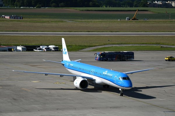 Quelles croisières offrent des ateliers de sculpture sur glace en Antarctique?